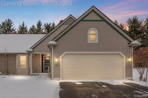 235 Pierce Lake Dr, Chelsea, MI 48118