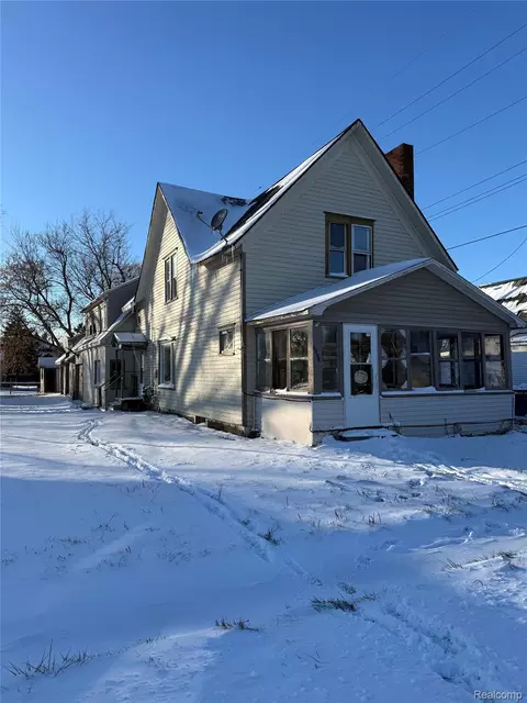 6934 John St, Brown City, MI 48416