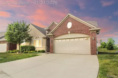 30475 Berghway Trl, Warren, MI 48092