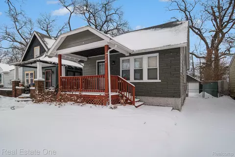 19940 Prairie St, Detroit, MI 48221