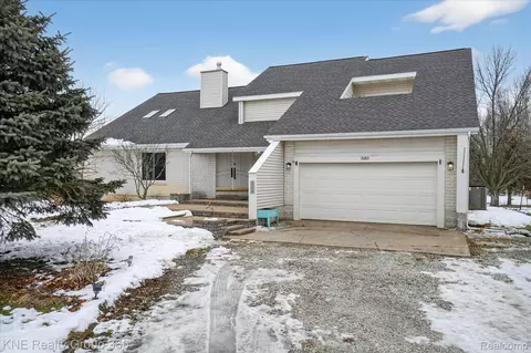 7083 E Mount Hope Hwy, Delta, MI 48837