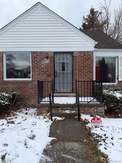 10643 Balfour Rd, Detroit, MI 48224