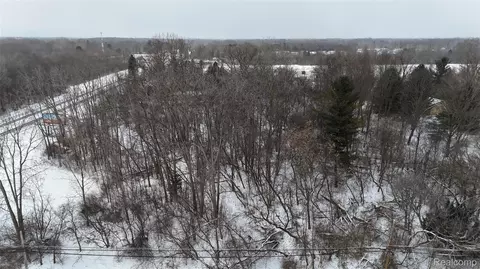 000 Davison Rd, Davison, MI 48423 photo 2