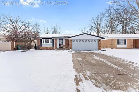 20443 Churchill Ave, Brownstown, MI 48183