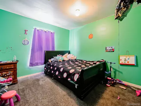Bedroom - 34460 Van Born Rd, Wayne, MI 48184 photo 1 of 7