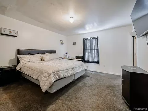 Bedroom - 34460 Van Born Rd, Wayne, MI 48184 photo 5 of 7