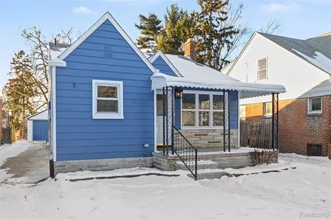 207 Saint Louis St, Ferndale, MI 48220