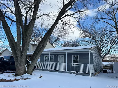 22760 Purdue Ave, Farmington Hills, MI 48336