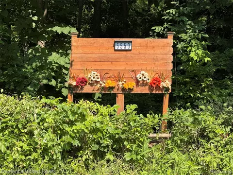 5550 Fisher Rd, Oceola, MI 48855
