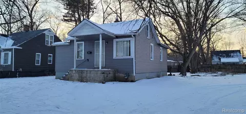 15481 Patton St, Detroit, MI 48223