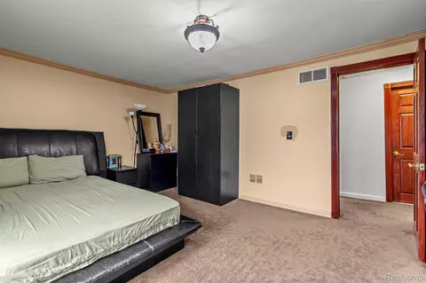 Bedroom - 4836 Firestone St, Dearborn, MI 48126 photo 2 of 3