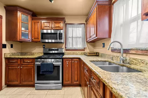 Kitchen - 4836 Firestone St, Dearborn, MI 48126 photo 3 of 4