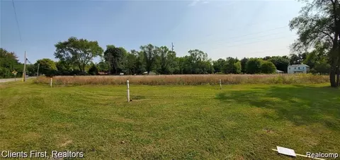 0 Hannan-huro River Dr, Romulus, MI 48174