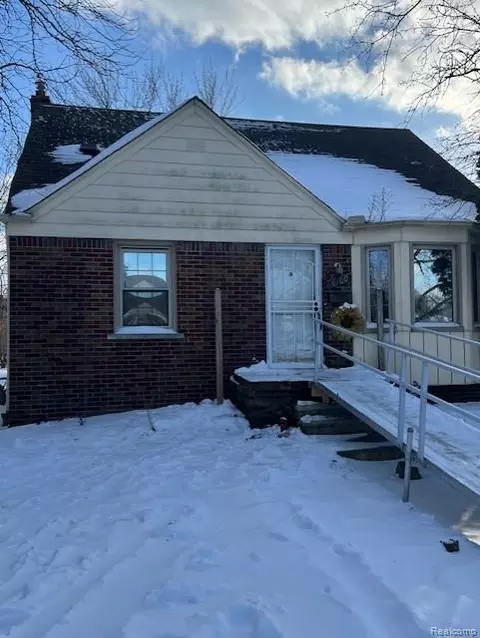 16200 Novara St, Detroit, MI 48205