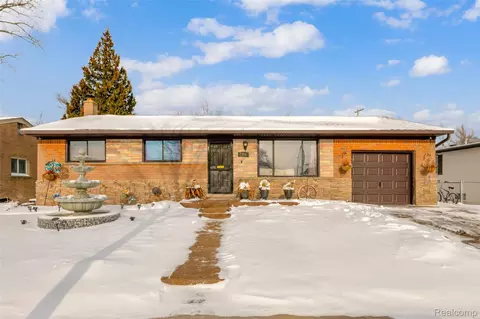 245 N Walnut St, Mount Clemens, MI 48043