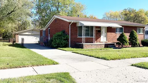 24800 Campbell Ave, Warren, MI 48089