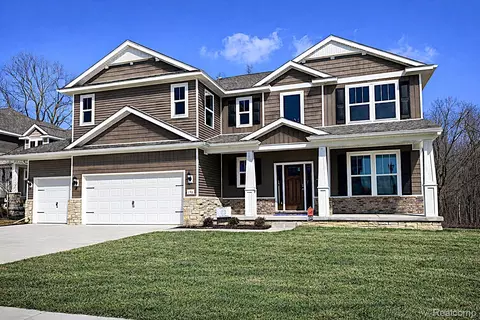 652 Round Rock Dr, Marion, MI 48843
