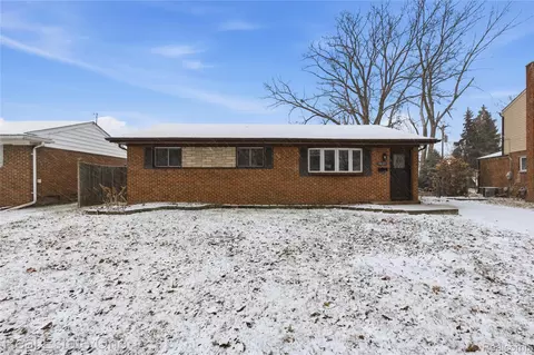 9223 Roosevelt St, Taylor, MI 48180