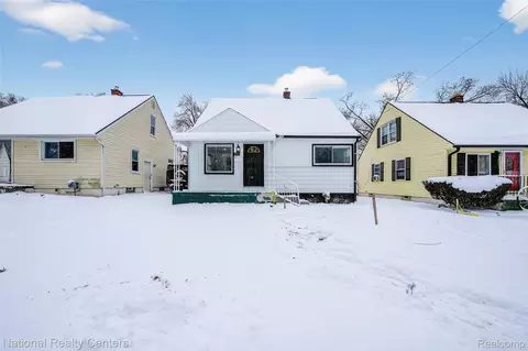 594 E Mansfield Ave, Pontiac, MI 48340