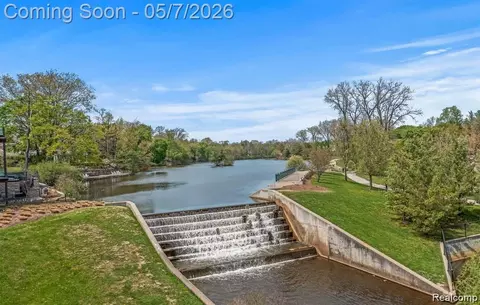 View/Area - 1722 Graefield Rd #46, Birmingham, MI 48009 photo 3 of 4