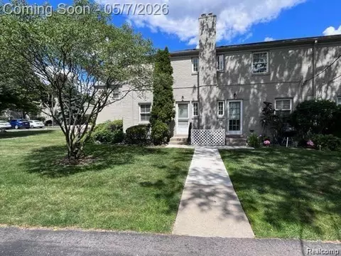 Other - 1722 Graefield Rd #46, Birmingham, MI 48009 photo 4 of 33
