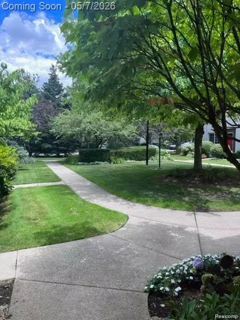 Other - 1722 Graefield Rd #46, Birmingham, MI 48009 photo 9 of 33