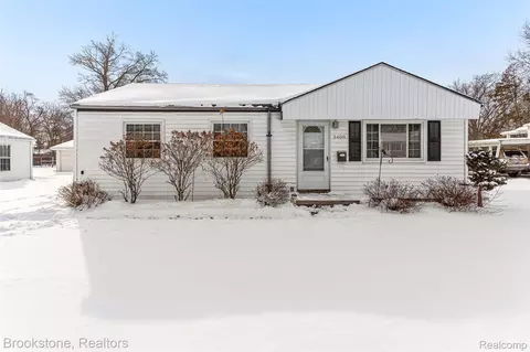 3408 Stolzenfeld Ave, Warren, MI 48091