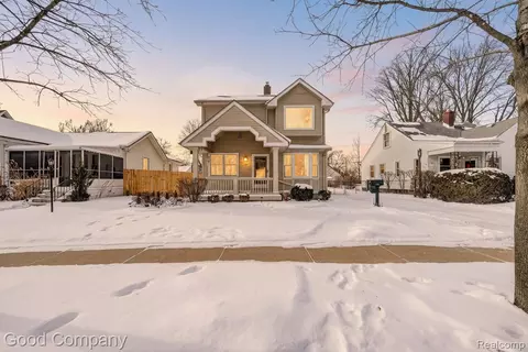 2795 Robina Ave, Berkley, MI 48072