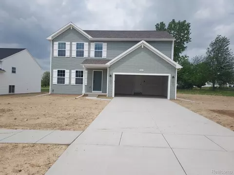 8060 Moonlight Creek Ln, Handy, MI 48836