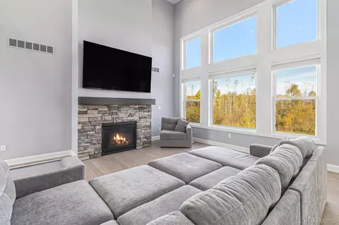 Other - 14270 Wright Dr, Fenton, MI 48451 photo 3 of 18