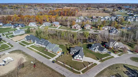 View/Area - 14270 Wright Dr, Fenton, MI 48451 photo 1 of 5