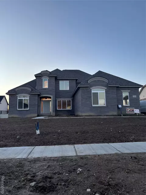 32696 Adam Brown Dr, Brownstown, MI 48173