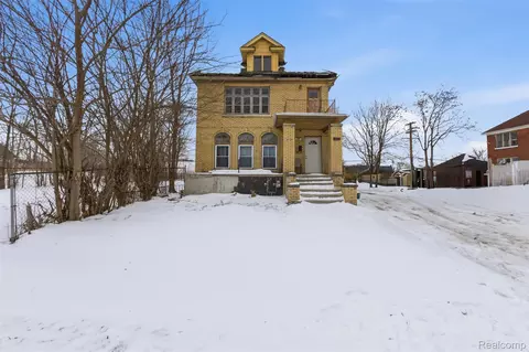 2952 Elmhurst St, Detroit, MI 48206