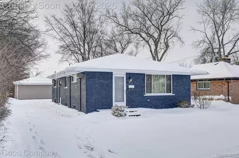 2863 Columbia Rd, Berkley, MI 48072