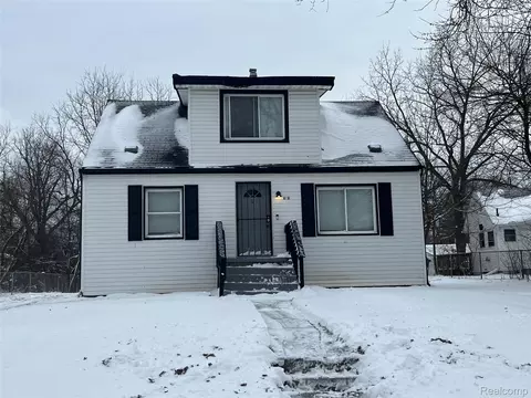 519 Highland Ave, Pontiac, MI 48341