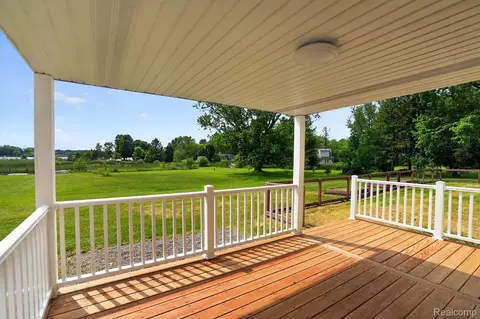 Exterior - 4539 Parker Dr, Marion, MI 48843 photo 11 of 18
