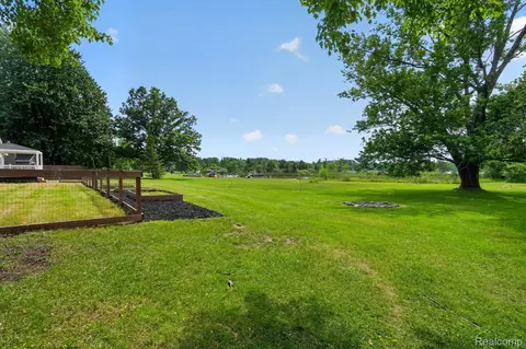 Exterior - 4539 Parker Dr, Marion, MI 48843 photo 15 of 18
