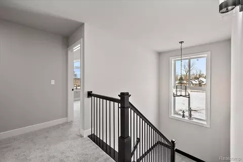 Entry Way - 17827 Biscayne Dr, Macomb, MI 48042 photo 4 of 5