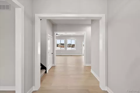 Entry Way - 17827 Biscayne Dr, Macomb, MI 48042 photo 1 of 5