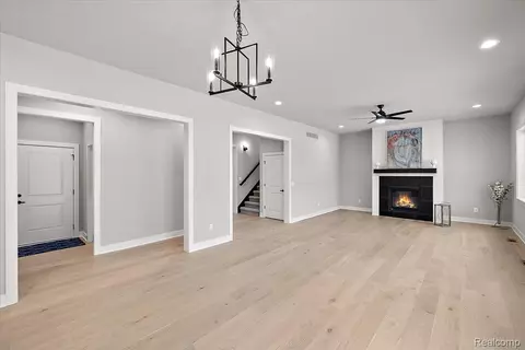 Living - 17827 Biscayne Dr, Macomb, MI 48042 photo 4 of 4