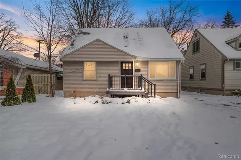 3274 Harvard Rd, Royal Oak, MI 48073