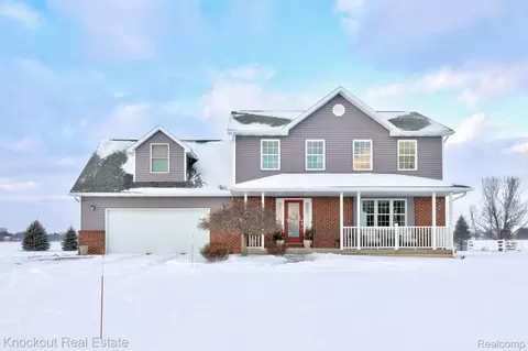 10199 Lange Rd, Birch Run, MI 48415