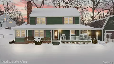 380 Depot Rd, Village Of Clarkston, MI 48346