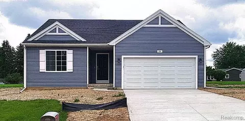 104 Cottonwood Court Ct, Litchfield, MI 49252