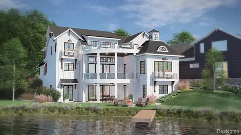 207 Port Side Dr, Lake Orion, MI 48362