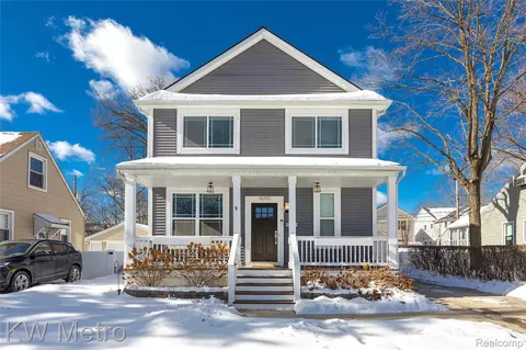 4095 Thomas Ave, Berkley, MI 48072