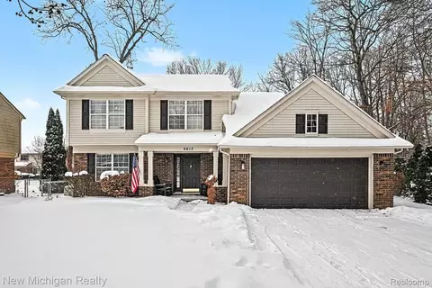 6612 Ashley Ct, Waterford, MI 48327