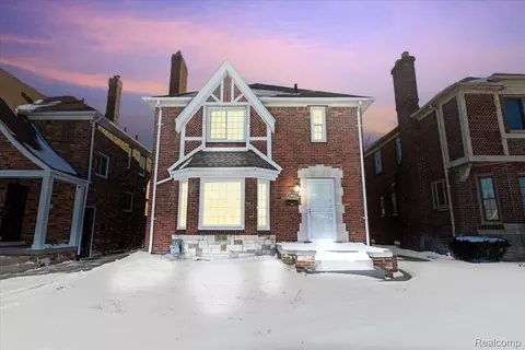 18622 Ohio St, Detroit, MI 48221