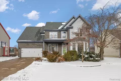 3059 Bridgefield Dr, Ann Arbor, MI 48108