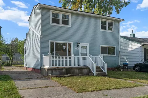 11246 Chalmers Ave, Warren, MI 48089